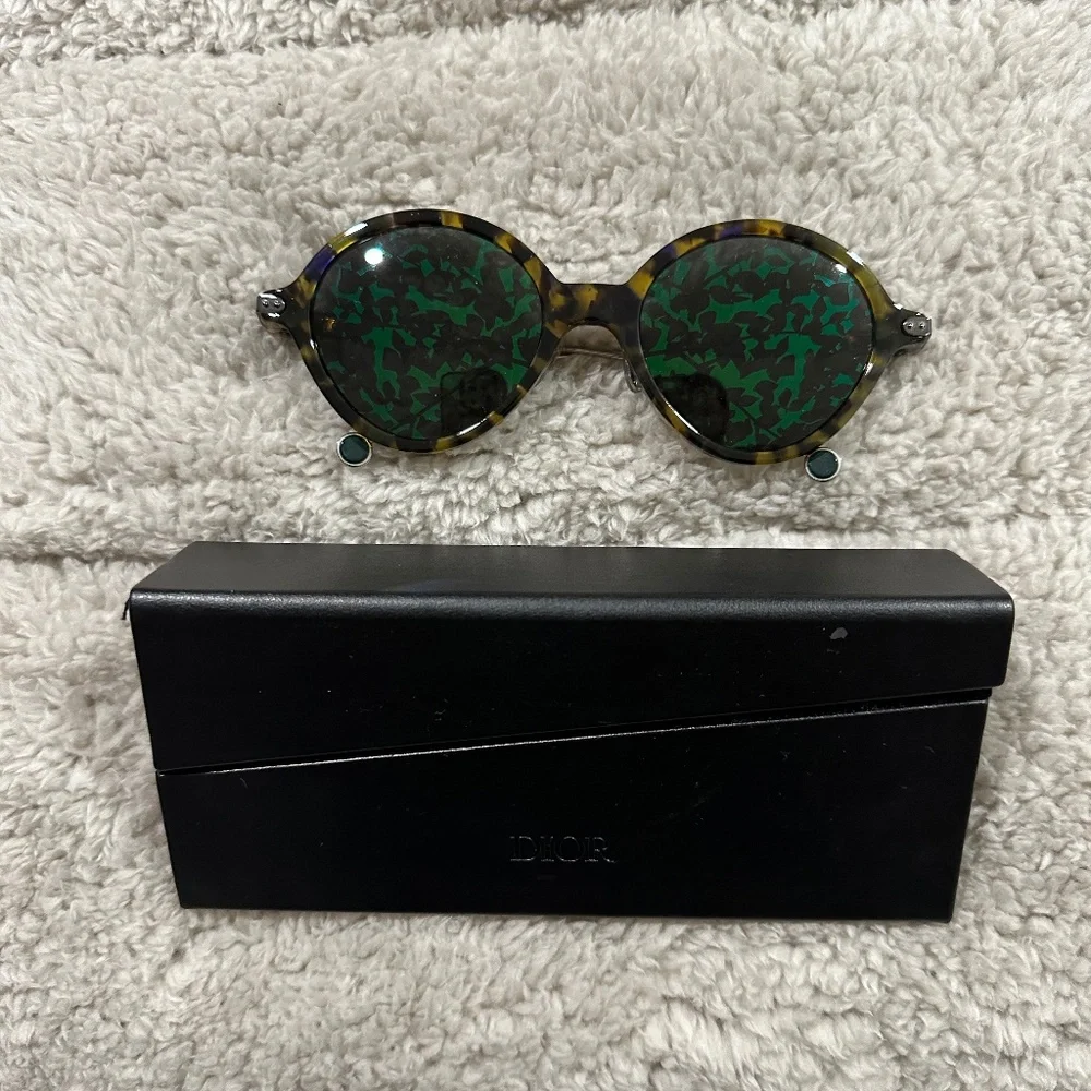 Dior Sunglasses - Picture 1 of 1